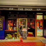 PUB THE SWAN スワンの画像