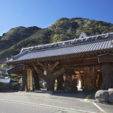 雲仙みかどホテル本館 銘木・空中露天・豪華ビュッフェの宿の画像